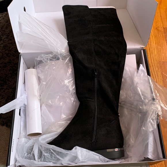 Nine West Shoes - Black knee high boots , perfect to wear with jeans or dresses or leggings